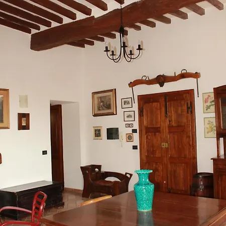La Terrazza Sull'umbria 아파트 *